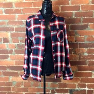 Plaid Longe Sleeve Button Up